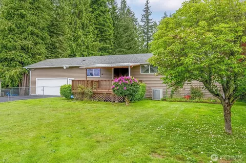 3213 Lindsey Dr, Longview, WA 98632