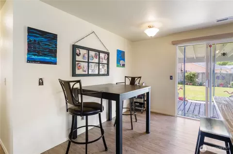 Dining - 1403 Headley Ave NW, Orting, WA 98360 photo 1 of 1