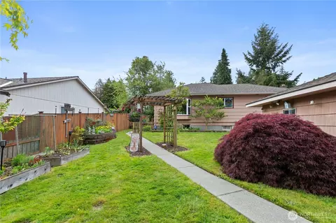 210 79th Pl SW, Everett, WA 98203 photo 5