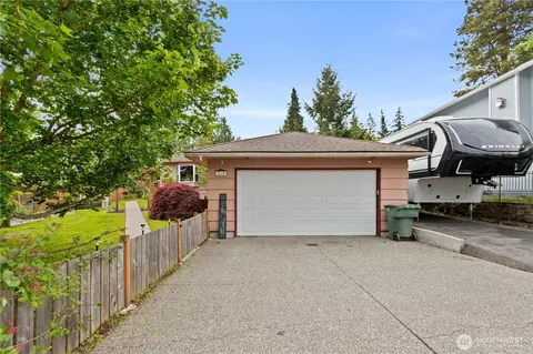210 79th Pl SW, Everett, WA 98203 photo 3