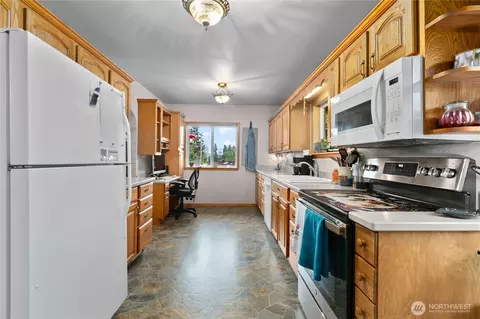210 79th Pl SW, Everett, WA 98203 photo 12