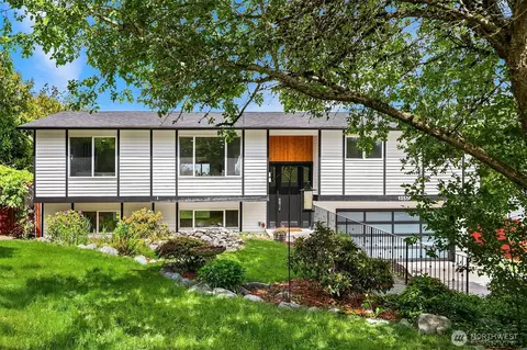 13514 NE 70th St, Redmond, WA 98052