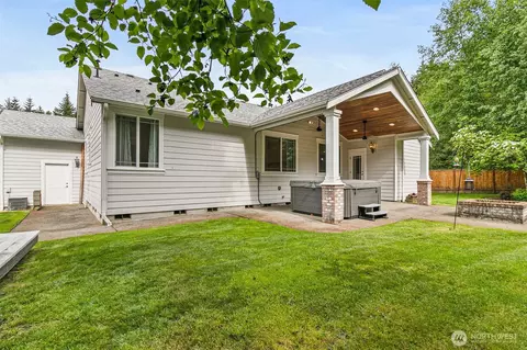 Exterior - 20616 193rd Avenue Ct E, Orting, WA 98360 photo 6 of 8
