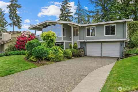 4670 150th Pl SE, Bellevue, WA 98006