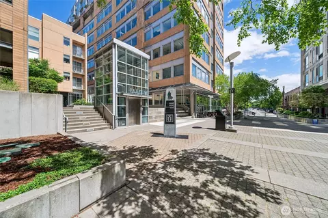 701 Columbia St #305, Vancouver, WA 98660