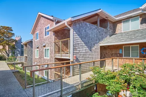 2815 Willows Rd #312, Seaview, WA 98644