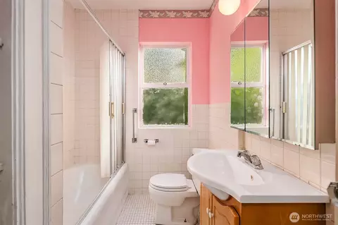 1941 Boyer Ave E, Seattle, WA 98112 photo 9