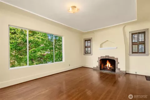 1941 Boyer Ave E, Seattle, WA 98112 photo 2