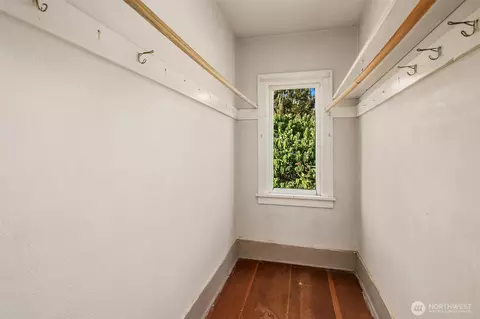 1941 Boyer Ave E, Seattle, WA 98112 photo 12