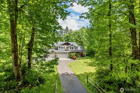 5215 E Lake Bosworth Dr, Snohomish, WA 98290