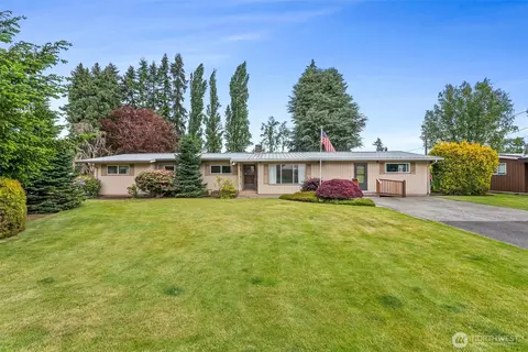 3801 Mayberry Rd, Centralia, WA 98531