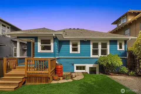 Exterior - 4529 Eastern Ave N, Seattle, WA 98103 photo 5 of 5