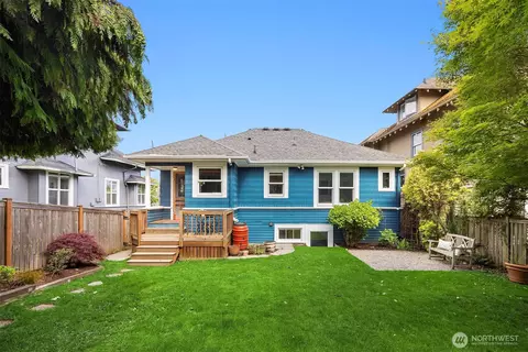 Exterior - 4529 Eastern Ave N, Seattle, WA 98103 photo 2 of 5