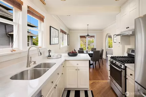 Kitchen - 4529 Eastern Ave N, Seattle, WA 98103 photo 3 of 3