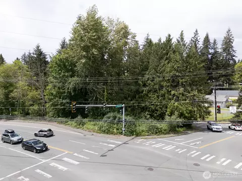 9511 Edmonds Way, Edmonds, WA 98020