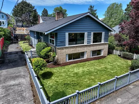 7507 17th Ave NW, Seattle, WA 98117