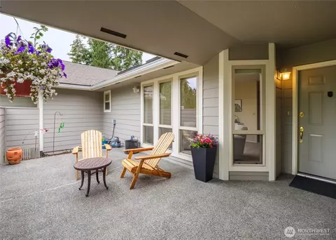 113 Fairway Dr, Sequim, WA 98382