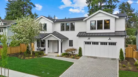 11440 109th Ave NE, Kirkland, WA 98033