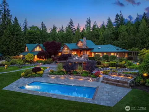 26970 SE Old Black Nugget Rd, Issaquah, WA 98029