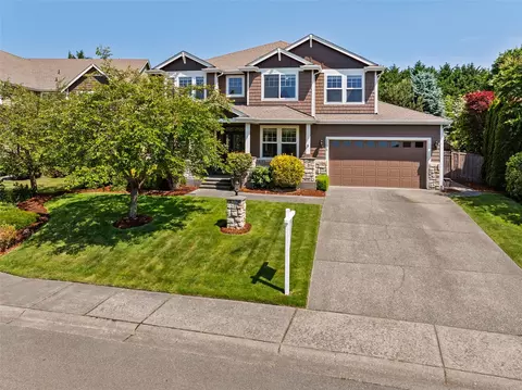 21515 26th St E, Lake Tapps, WA 98391