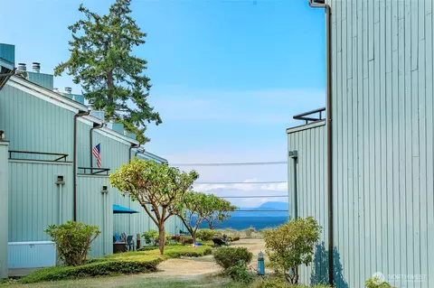 7806 Birch Bay Dr #1007, Blaine, WA 98230