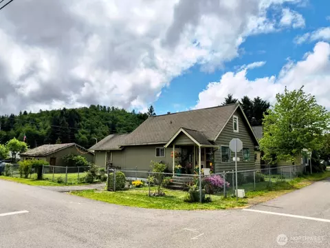 250 Oferrell Dr, Carbonado, WA 98323