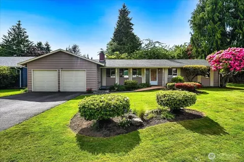 21918 83rd Ave W, Edmonds, WA 98026