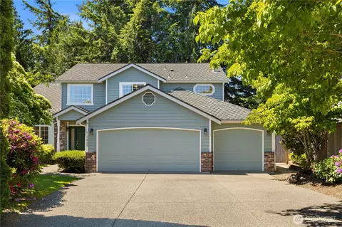 17049 160th Ave SE, Renton, WA 98058