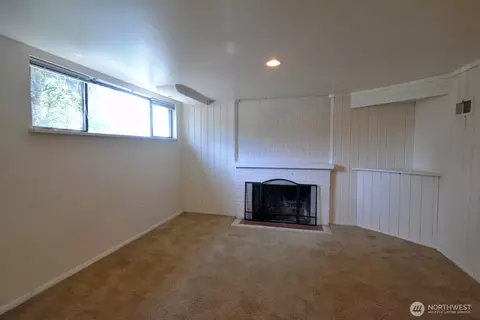 2116 N 86th St, Seattle, WA 98103 photo 17