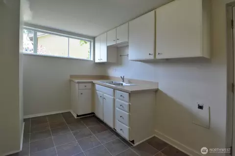 2116 N 86th St, Seattle, WA 98103 photo 21