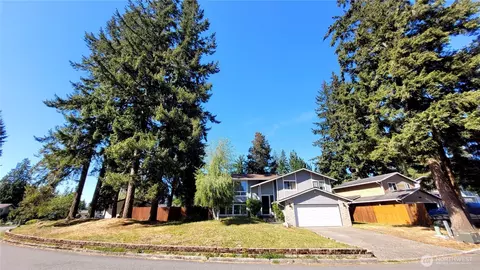 Other - 2729 112th Pl SE, Everett, WA 98208 photo 1 of 10