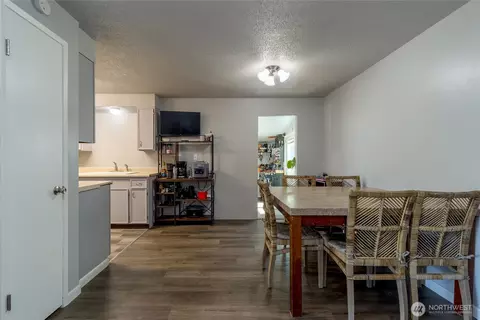 Dining - 1918 E Alder St, Walla Walla, WA 99362 photo 1 of 1