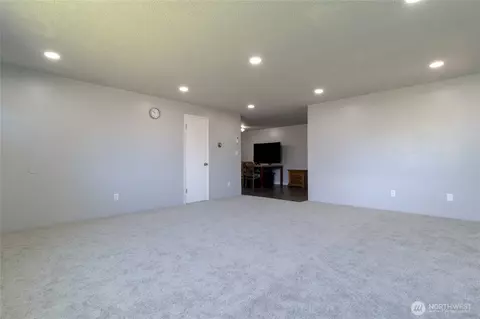 Living - 1918 E Alder St, Walla Walla, WA 99362 photo 3 of 3