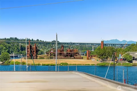 View/Area - 116 Edgar St, Seattle, WA 98102 photo 2 of 3