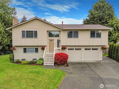 33242 37th Ave SW, Federal Way, WA 98023