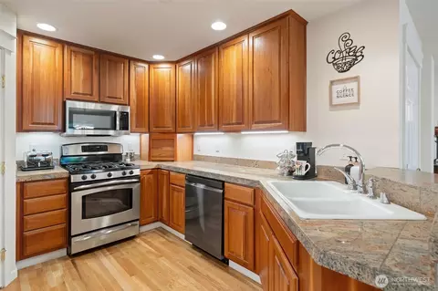 160 E Soderberg Rd #K29, Allyn, WA 98524 photo 12