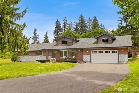 12125 E Woodland Ave, Puyallup, WA 98373