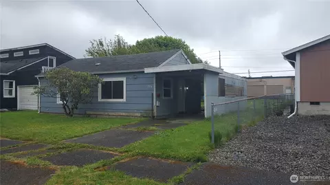 2210 Aberdeen Ave, Hoquiam, WA 98550