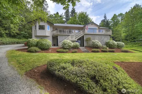 2660 NW Canal View Way, Poulsbo, WA 98370