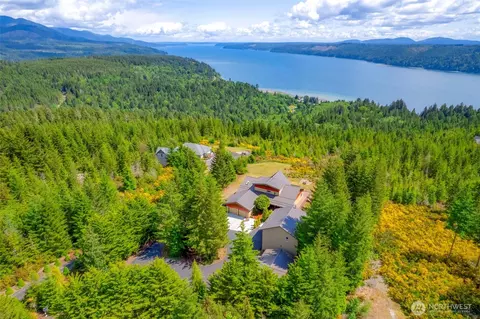 790 N Hamma Ridge Dr, Lilliwaup, WA 98555