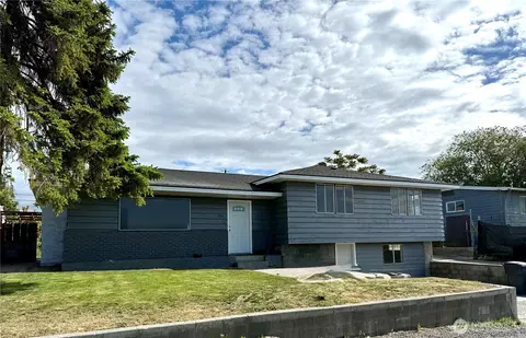 296 NW Calla Loop, Royal City, WA 99357