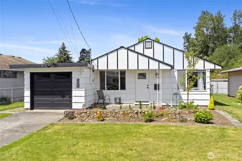 505 S 90th St, Tacoma, WA 98444