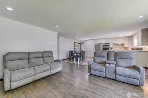 1321 Merritt Ave, Enumclaw, WA 98022 photo 12