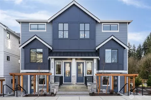 13251 NE 143rd Ct #11, Woodinville, WA 98072