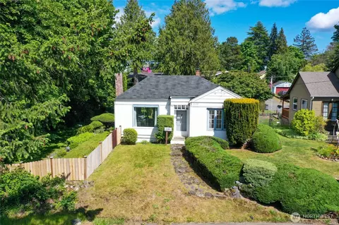 2120 N Lafayette Ave, Bremerton, WA 98312