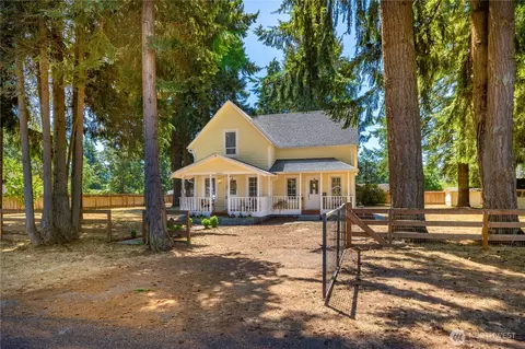 10443 184th Ave SW, Rochester, WA 98579