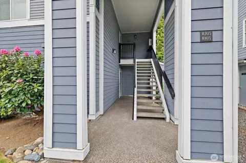 Exterior - 2201 192nd St SE #R105, Bothell, WA 98012 photo 5 of 11