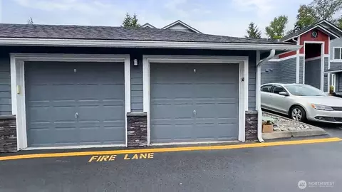 Exterior - 2201 192nd St SE #R105, Bothell, WA 98012 photo 7 of 11