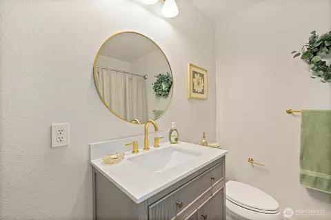 Bath - 2201 192nd St SE #R105, Bothell, WA 98012 photo 2 of 3