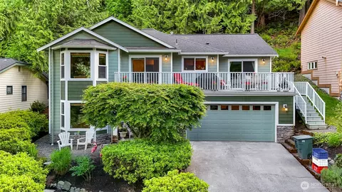 22 Inlet Cir, Bellingham, WA 98229